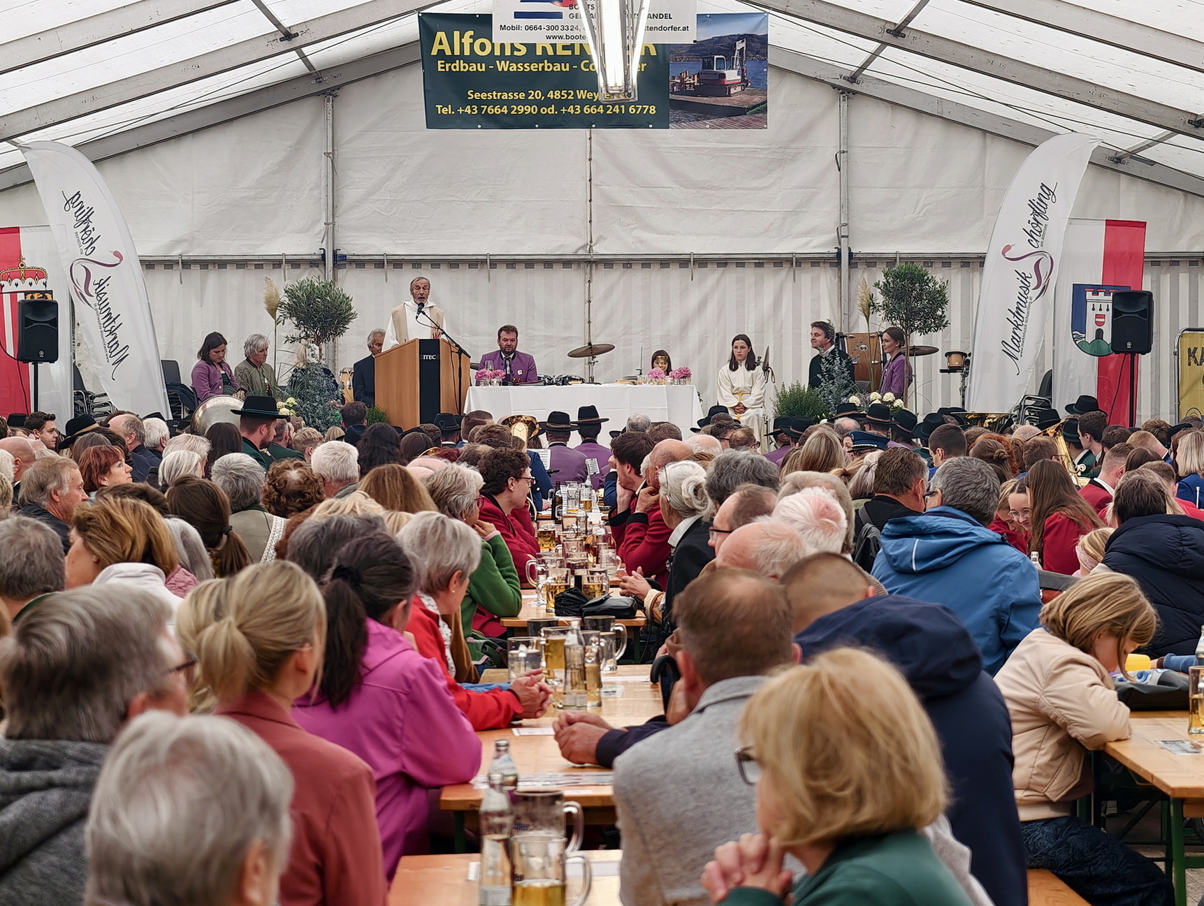 Seemesse in der Marina