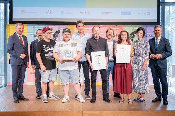 Kategorie: Zusammen verändern – Gold: Pro mente OÖ und SK BMD Vorwärts Steyr