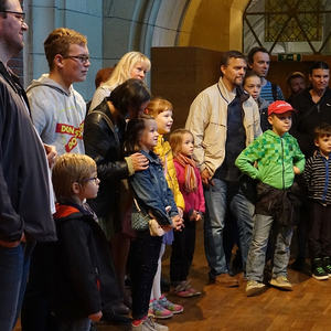 Große und kleine Orgelentdeckerinnen und Orgelentdecker